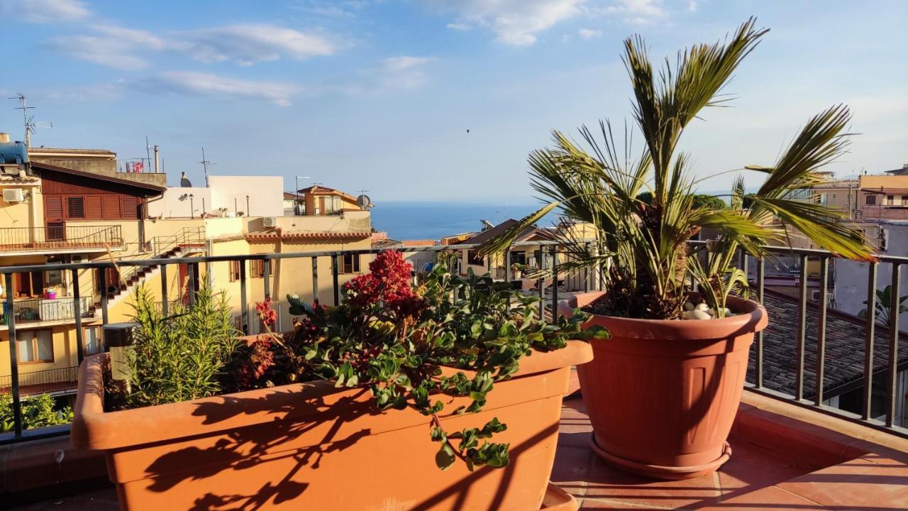Вілла Casa Vacanza Da.Ri. Таорміна Екстер'єр фото