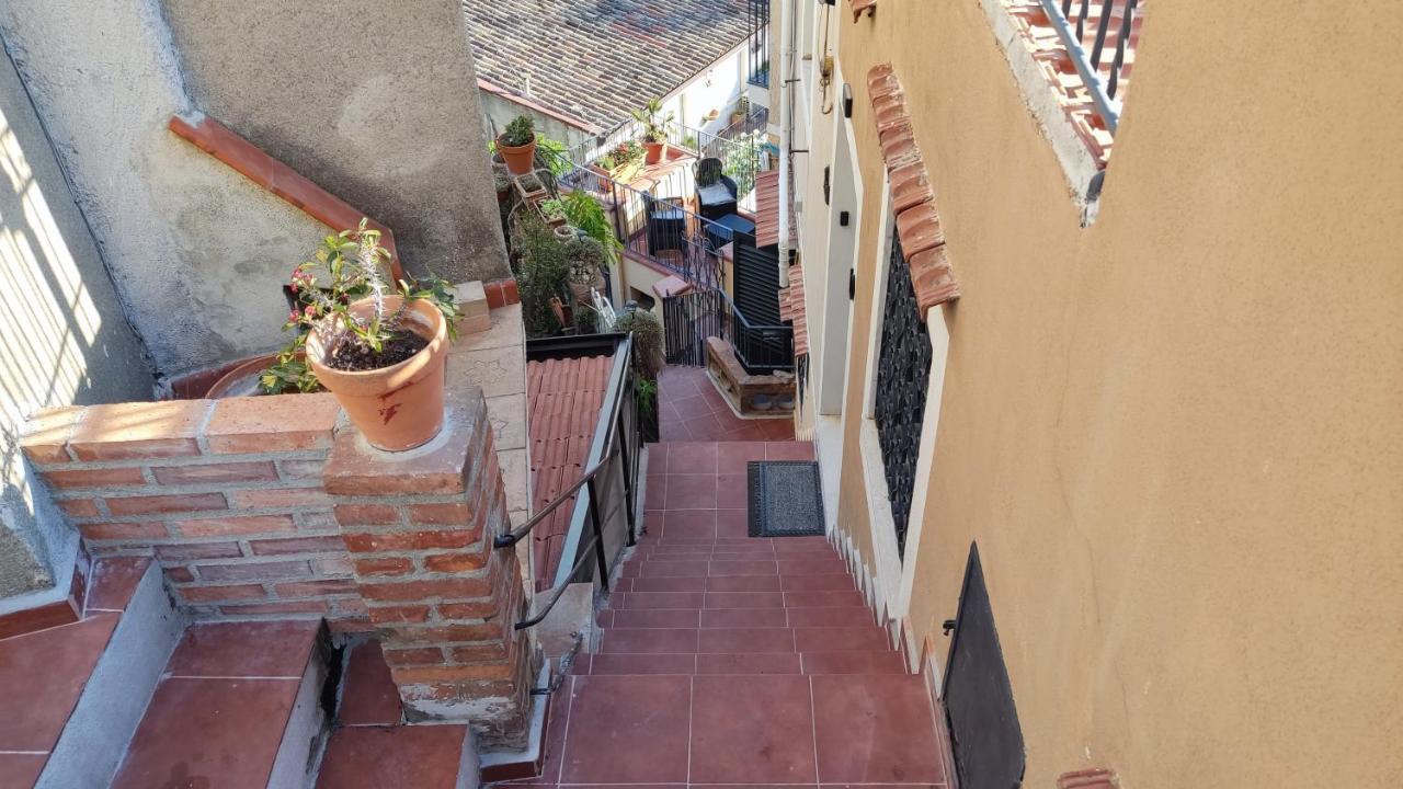 Вілла Casa Vacanza Da.Ri. Таорміна Екстер'єр фото