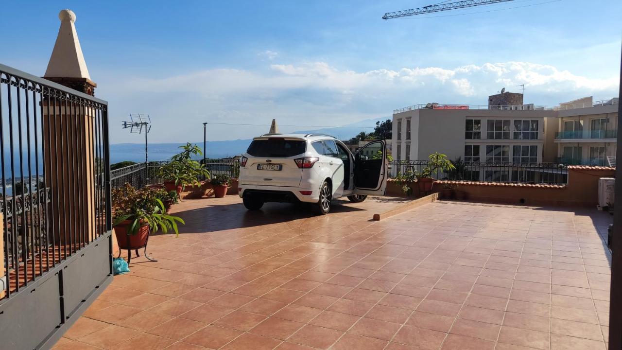 Вілла Casa Vacanza Da.Ri. Таорміна Екстер'єр фото